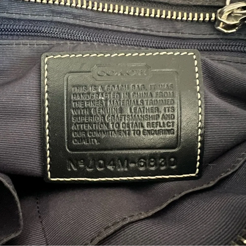 Coach Black Signature Canvas Satchel Tassle Leather Accents J04M-6038 - Picture 7 of 13